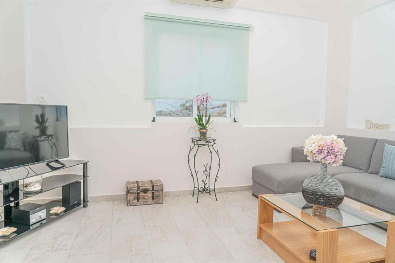 Tzortzi'S Family Apartments Kaloi Liménes Dış mekan fotoğraf